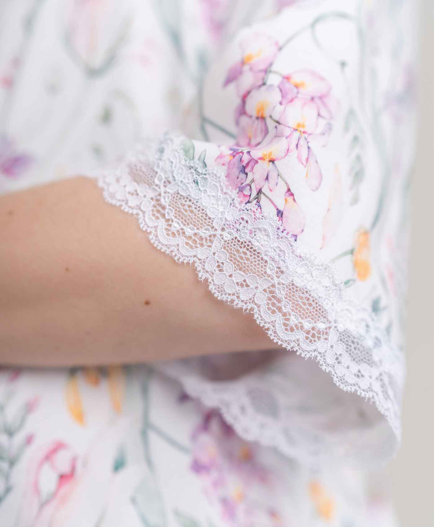 Kimono in Botanical Day