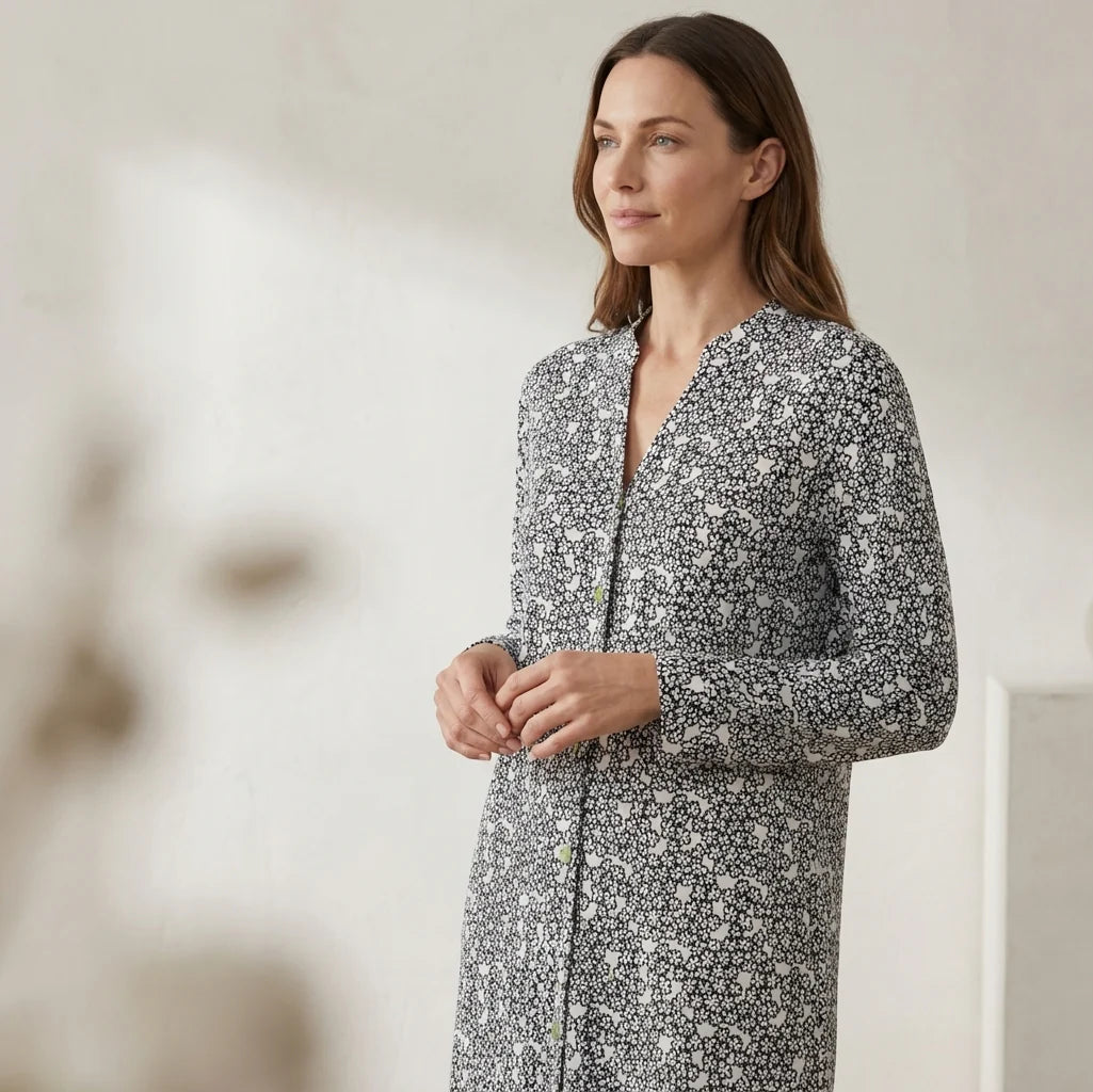 Florencia Nightgown in Daisy